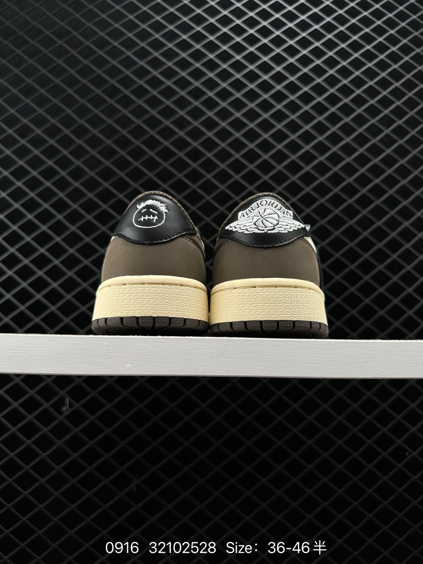 NIKE  Air Jordan 1 Low OG Sp